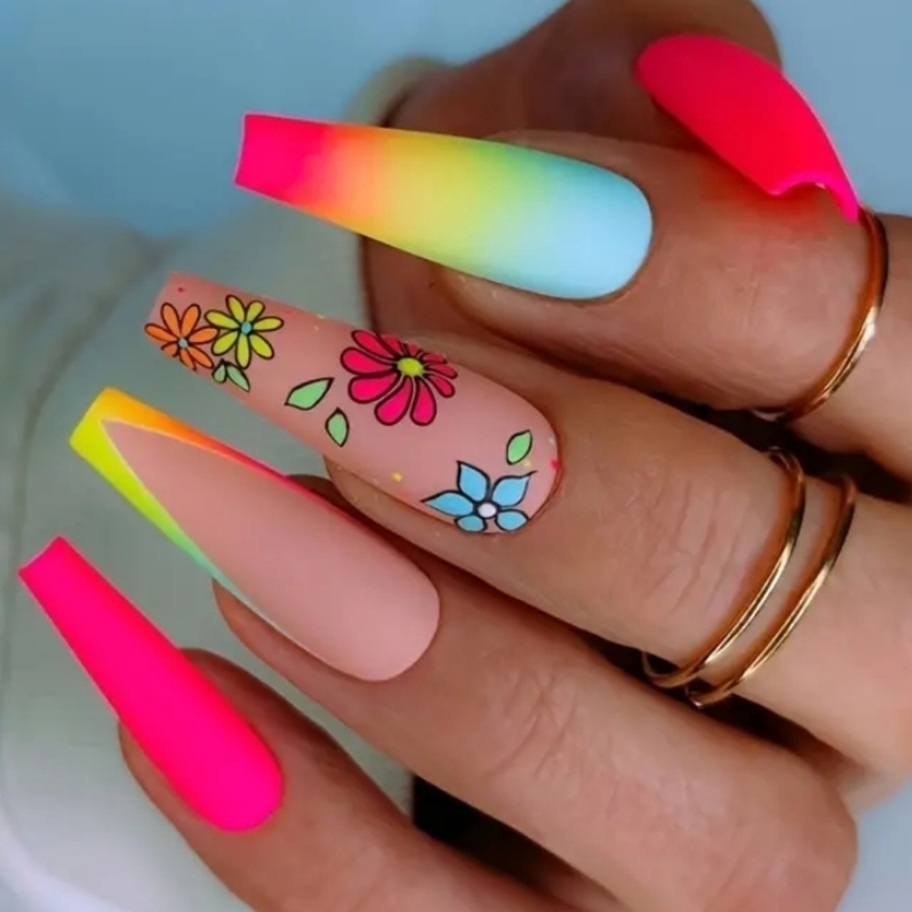 🔥3/$21 Multicolor Floral & Rainbow gradient Press on nails 24 count